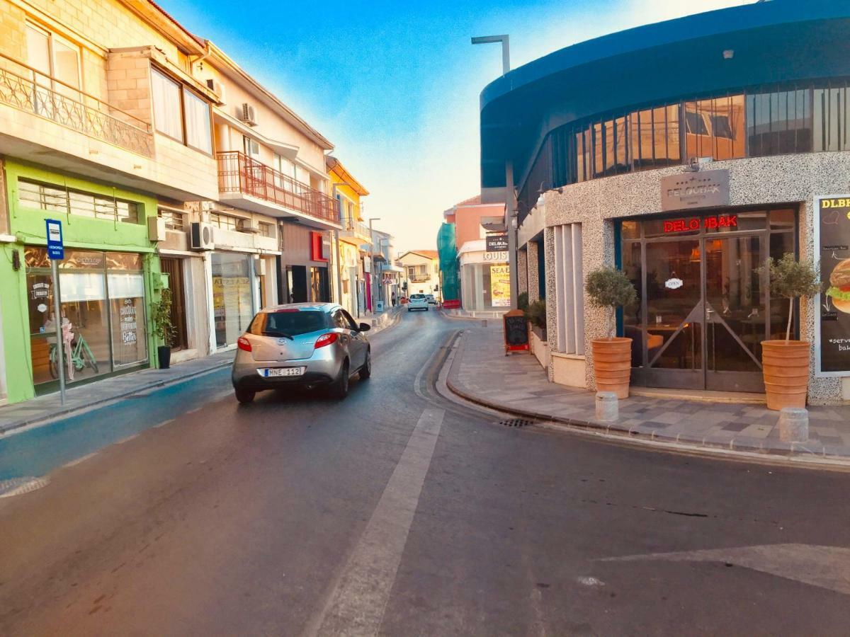 Karavella Vintage Apartment Paphos ภายนอก รูปภาพ